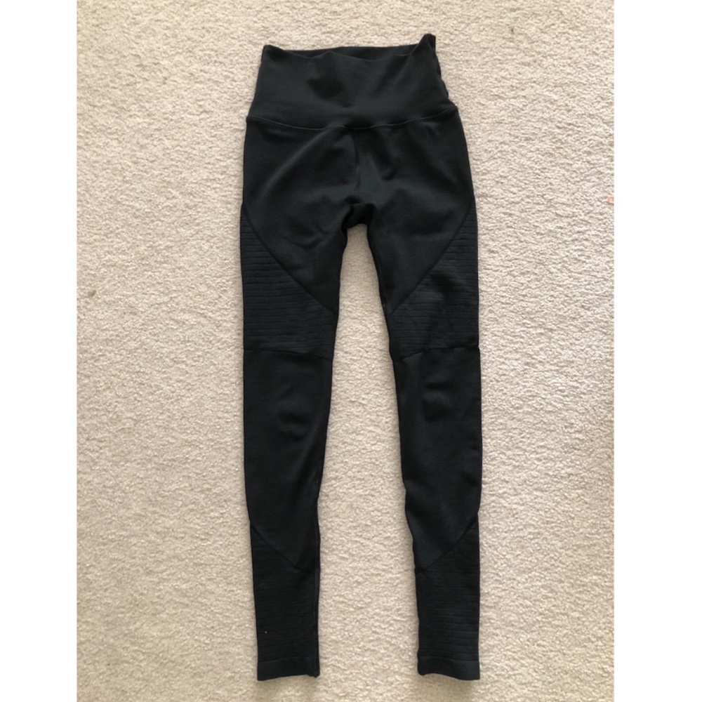 Alphalete R6 Leggings